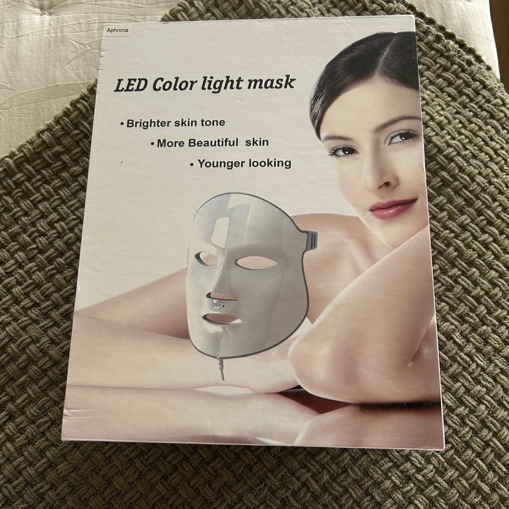 LED Color Light Mask